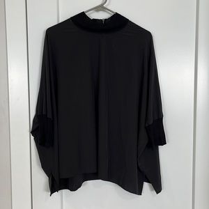 Athleta black blouse